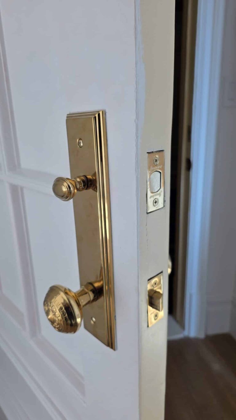 Reliable Golden Key Locksmith NYC locksmith providing emergency lockout service near a high-rise apartment building in Financial District, Manhattan NYC
